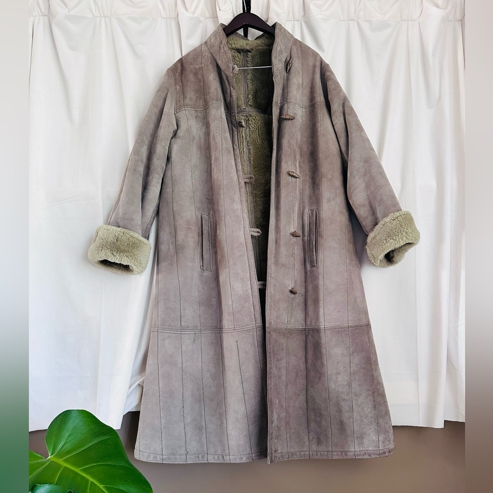 Genuine Sheepskin Coat Women 80s vintage boho coat oversized western style